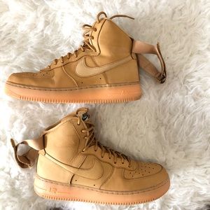 Nike Air Force 1 high 07 flax size 9